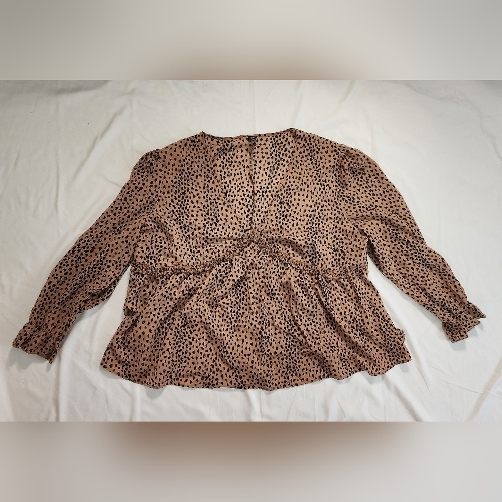 Shein Curve Cheetah Print Flounce Sleeve Womens Blouse